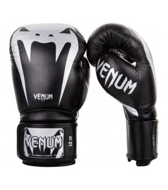 Боксерские перчатки  VENUM GIANT 3.0 BOXING GLOVES - NAPPA LEATHER - BLACK/SILVER Боксерские перчатки  VENUM GIANT 3.0 BOXING GLOVES - NAPPA LEATHER - BLACK/SILVER
